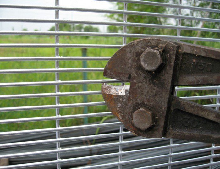 Clearyu Fence thumbnail 5